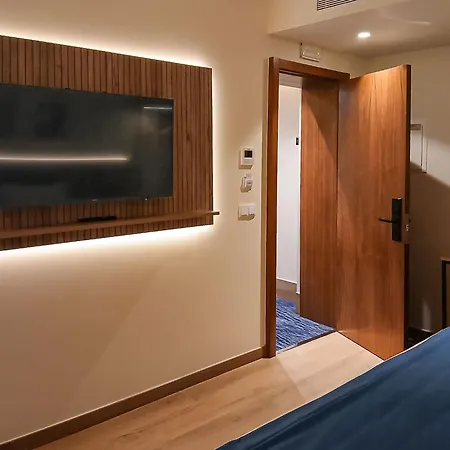 Infante Santo - 4* Lissabon
